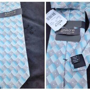 NWT Arrow Light Blue Silver 100% Sik Tie